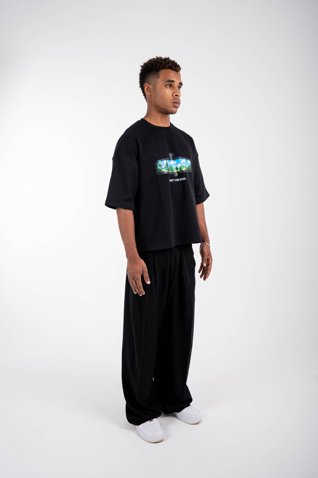 Box Fit T-Shirt – Black