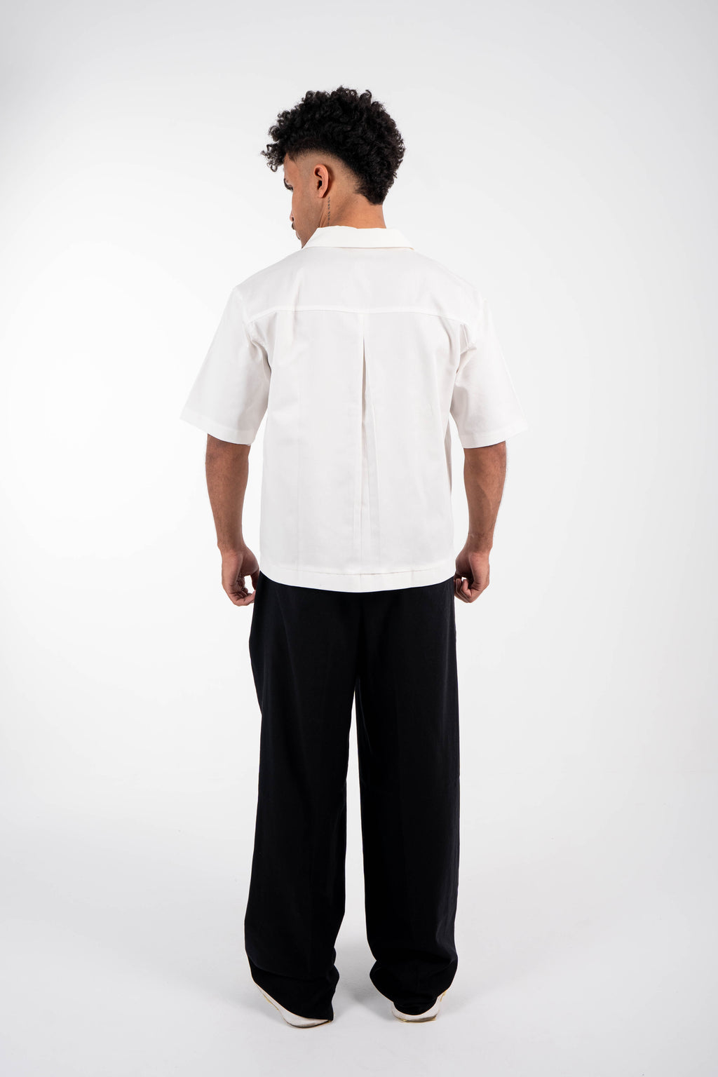 Box Fit Short Sleeve Shirt – White